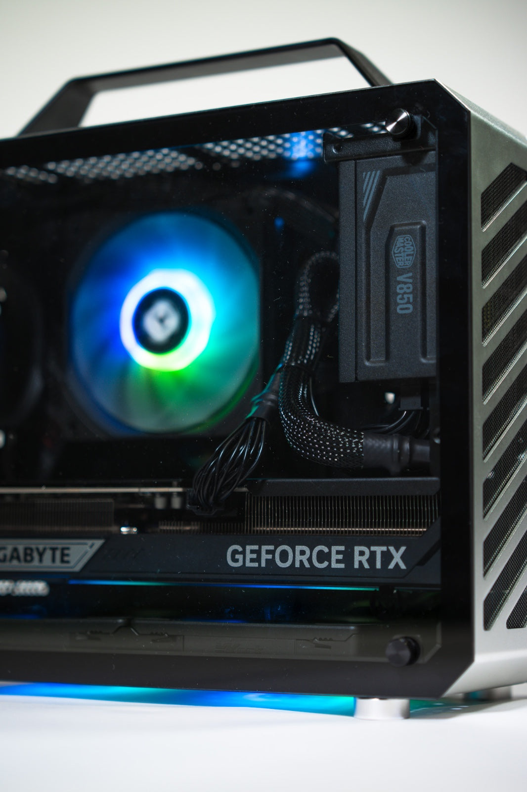 GolfBays x Chillblast 4K Mini Gaming PC (PRE ORDER JAN)